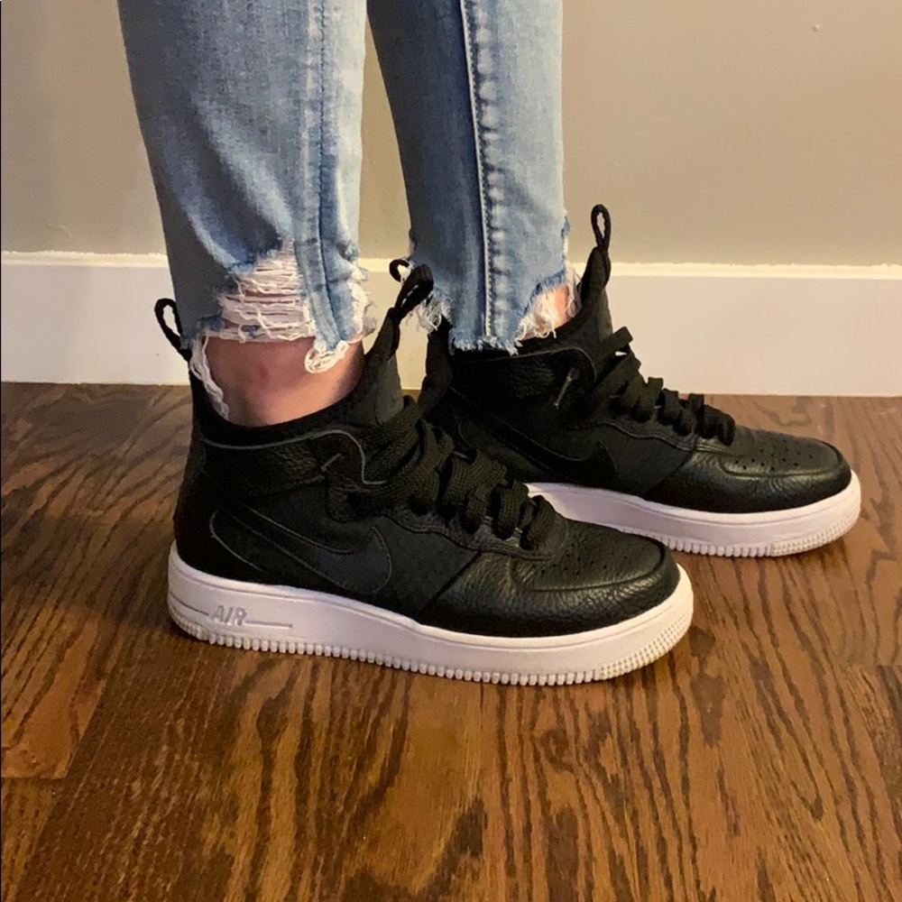 Nike high top air force 1’s